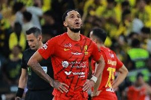 罗马诺：马赛与奥巴梅扬及其团队进行会谈，他们愿让这名球员回归